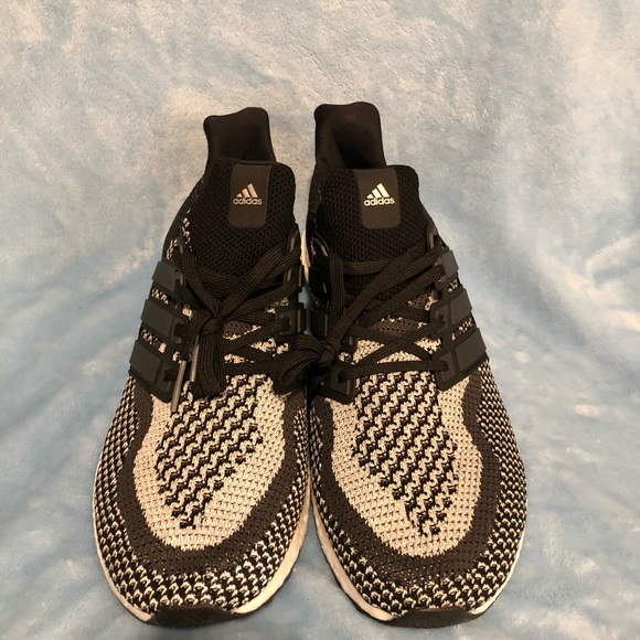 Men’s Adidas Ultraboost Black Reflective - Picture 2 of 4
